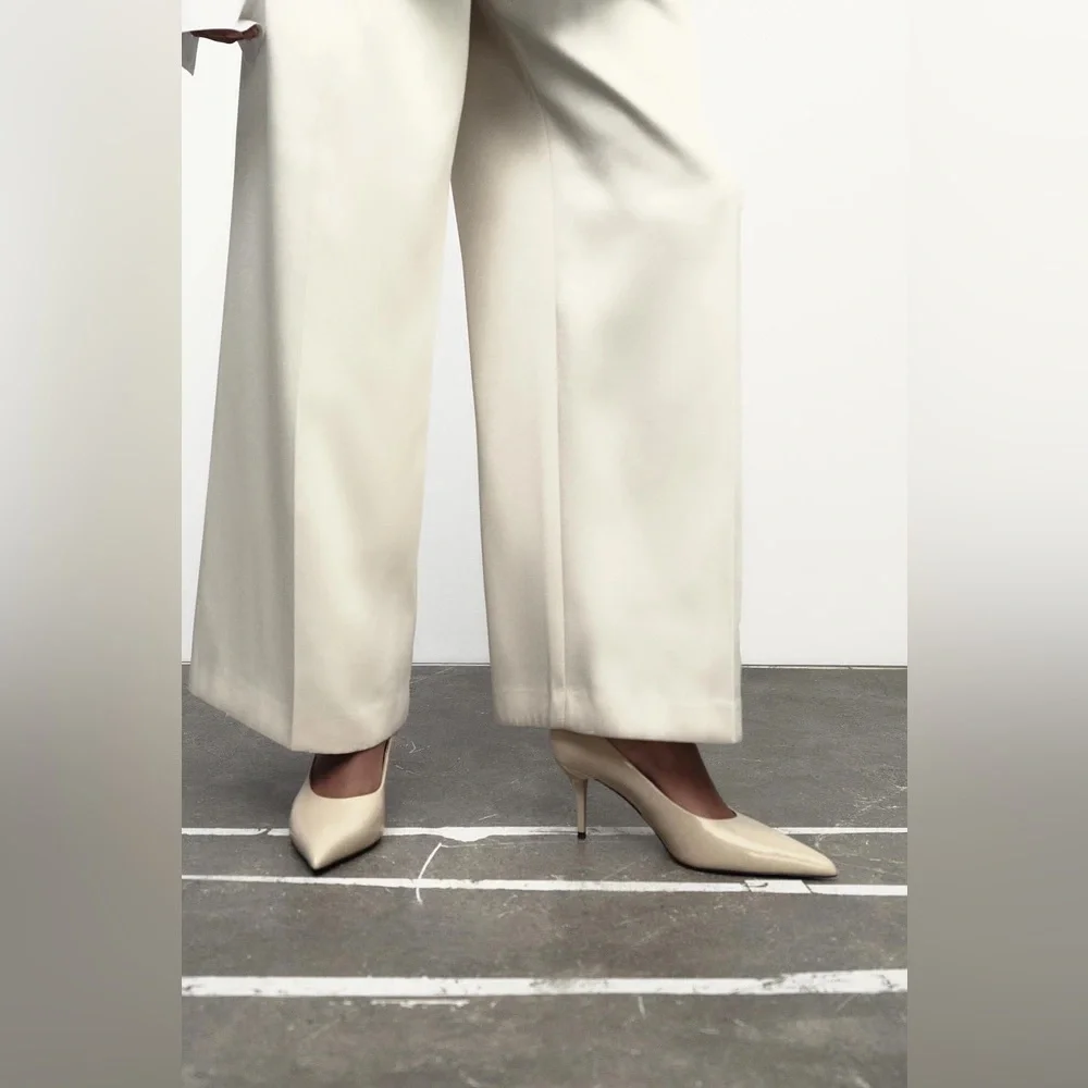 NWT. Zara Beige Leather Stiletto Heels. Size 6,5.
